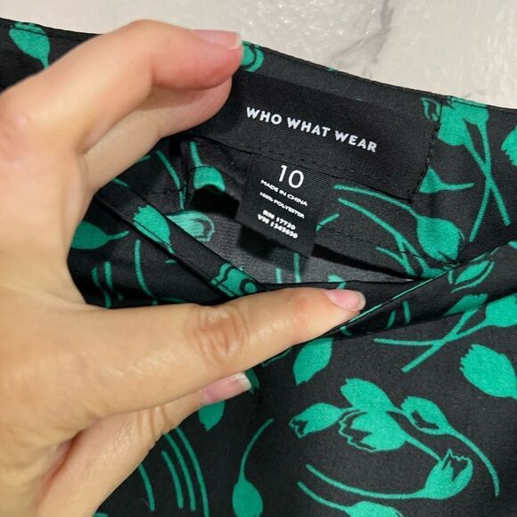 Who What Wear Black and Green Floral Print Silky Midi Length Skirt Size 10 - Picture 4 of 7